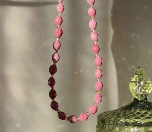 Obraz 26.02.2026, godz. 21.58 Naszyjnik Rodonit ROYAL RHODONITE